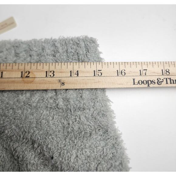 Skims Women's L/XL grey fuzzy plush sleep lounge shorts, comfy soft stretchy - Picture 6 of 8